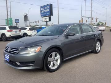 2014 VOLKSWAGEN PASSAT
