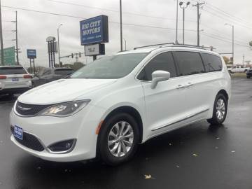 2018 CHRYSLER PACIFICA