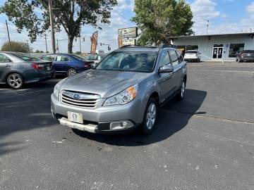 2011 SUBARU OUTBACK