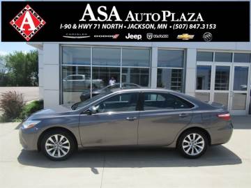2016 TOYOTA CAMRY