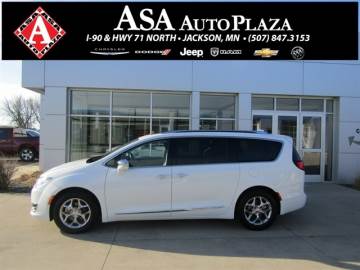 2019 CHRYSLER PACIFICA