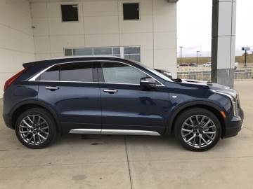 2021 CADILLAC XT4