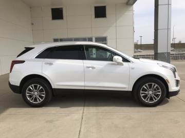 2021 CADILLAC XT5