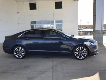 2017 LINCOLN MKZ