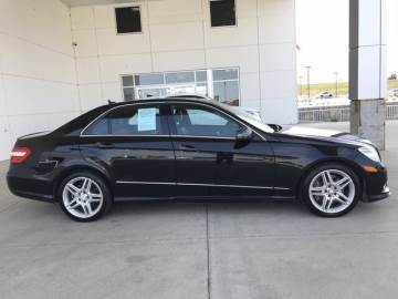 2011 MERCEDES-BENZ E-CLASS
