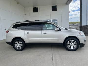 2017 CHEVROLET TRAVERSE