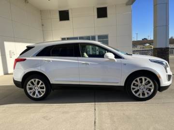 2019 CADILLAC XT5