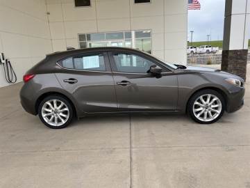 2015 MAZDA MAZDA3
