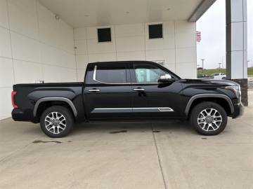 2022 TOYOTA TUNDRA