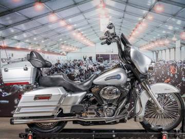 2006 HARLEY DAVIDSON FLH