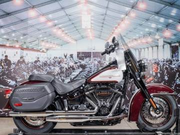 2021 HARLEY DAVIDSON FLH