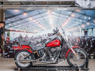 2008 HARLEY-DAVIDSON® FXSTC - SOFTAIL® CUSTOM