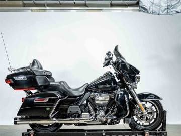 2017 HARLEY-DAVIDSON FLHTK - ELECTRA GLIDE ULTRA LIMITED