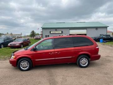 2003 CHRYSLER TOWN & COUNTRY