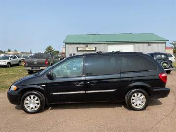 2006 CHRYSLER TOWN & COUNTRY