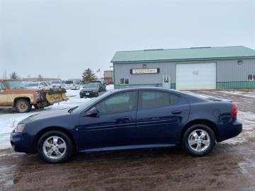 2008 PONTIAC GRAND PRIX