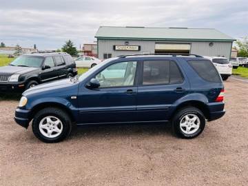2000 MERCEDES-BENZ M-CLASS