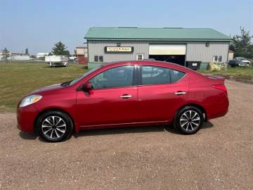 2014 NISSAN VERSA