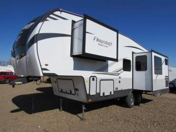 2021 FLAGSTAFF LITE F526RK