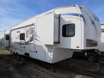 2012 WILDCAT F323QB