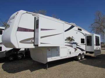 2007 CEDAR CREEK F34SATS
