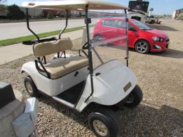2013 E-Z GO GOLFCART