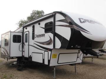 2018 PRIME TIME CRUSADER F27RK
