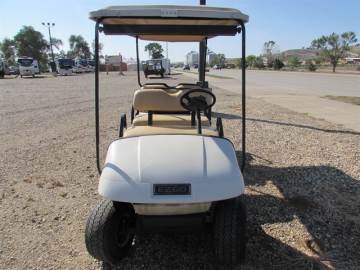 2010 E-Z GO GAS