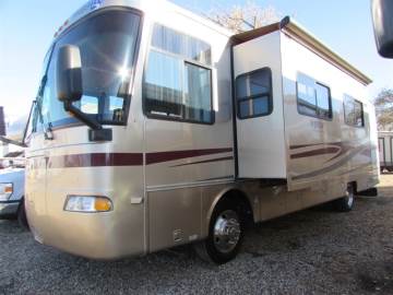 2005 HOLIDAY RAMBLER 34 NEPTUNE