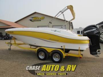 2013 HURRICANE DECKBOAT 203