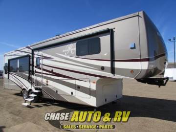 2016 RIVERSTONE F38TS