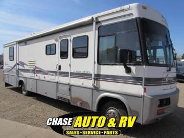1999 WINNEBAGO ADVENTURER 34V
