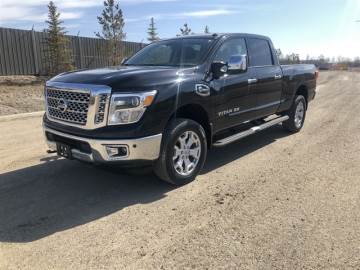 2017 NISSAN TITAN XD