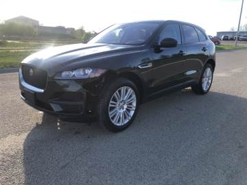 2017 JAGUAR F-PACE
