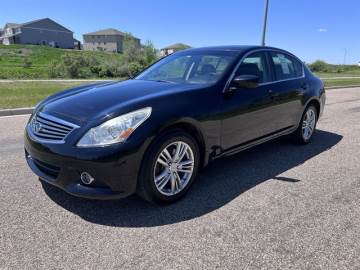 2013 INFINITI G37 SEDAN