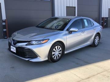 2020 TOYOTA CAMRY