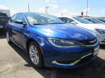 2016 CHRYSLER 200
