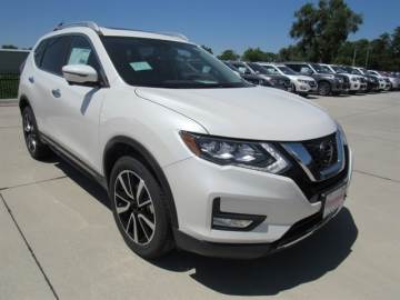 2019 NISSAN ROGUE