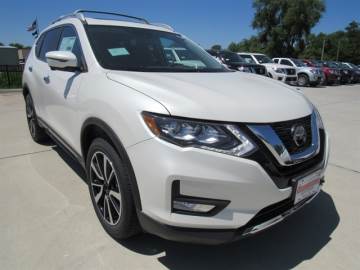 2019 NISSAN ROGUE