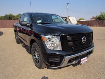 2021 NISSAN TITAN