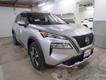 2021 NISSAN ROGUE
