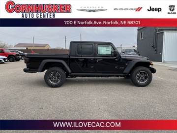 2023 JEEP GLADIATOR