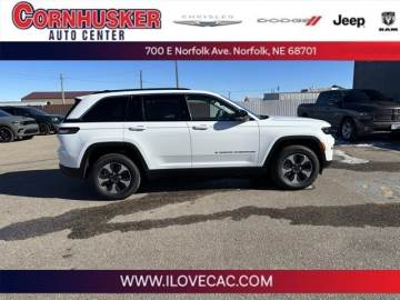 2022 JEEP GRAND CHEROKEE