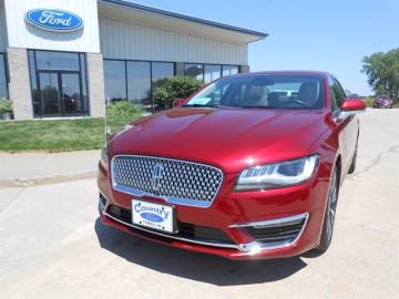 2017 LINCOLN MKZ