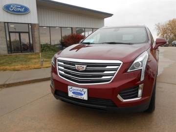 2017 CADILLAC XT5