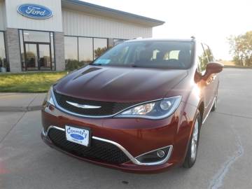 2018 CHRYSLER PACIFICA