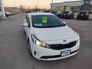 2017 KIA FORTE