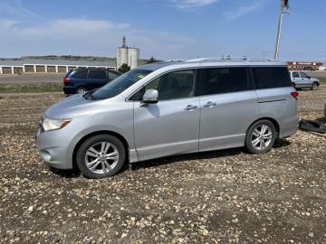 2012 NISSAN QUEST