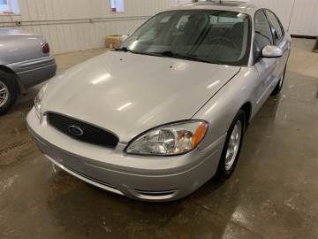 2005 FORD TAURUS