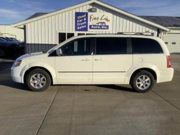 2009 CHRYSLER TOWN & COUNTRY